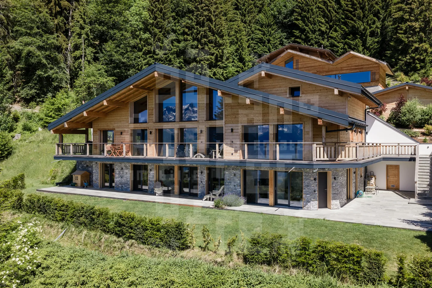 Chalet 9,5 stanze - Foto 1 di 53