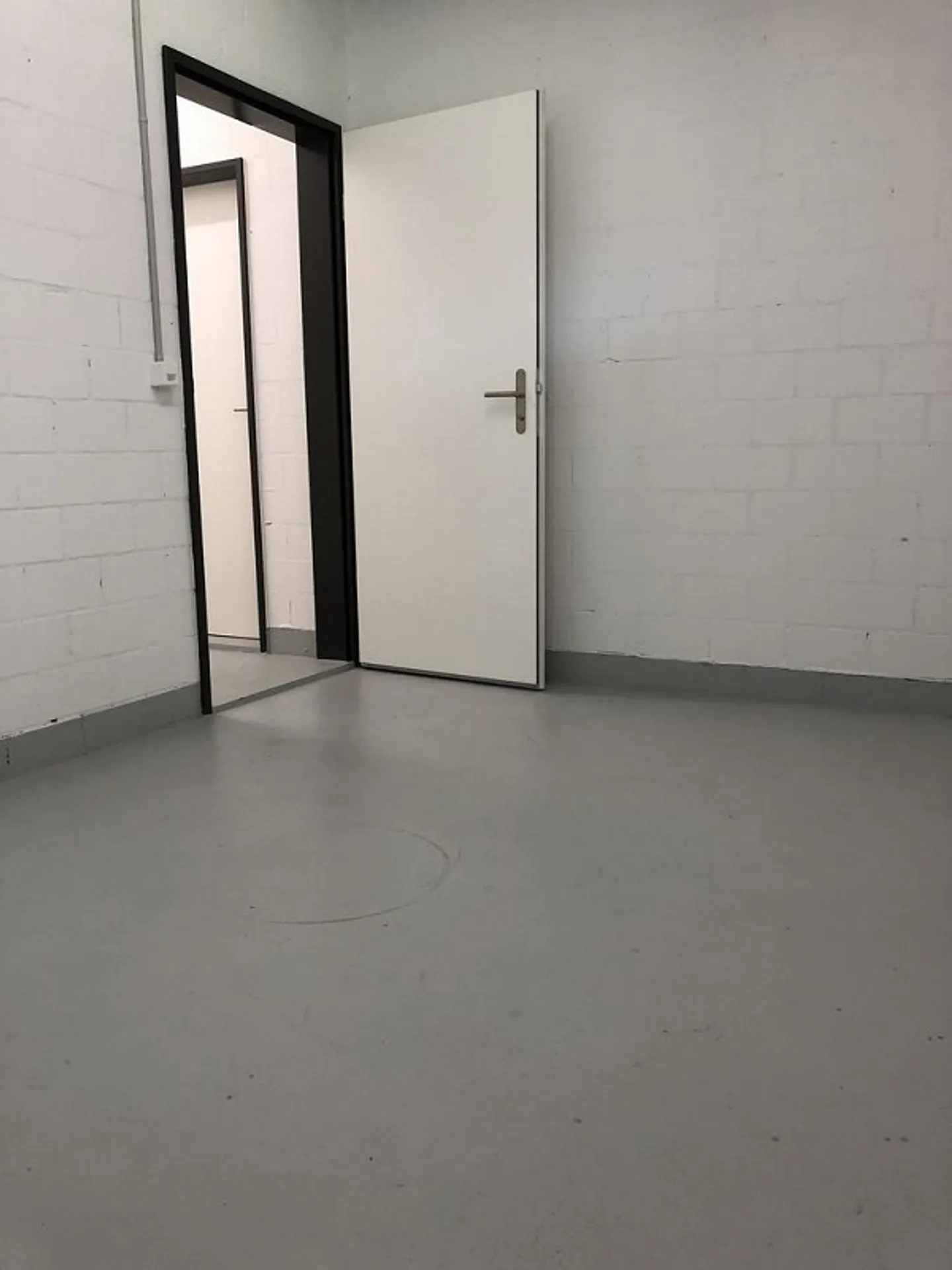 Stanza hobby moderna per ancora più spazio! - Foto 2 di 3