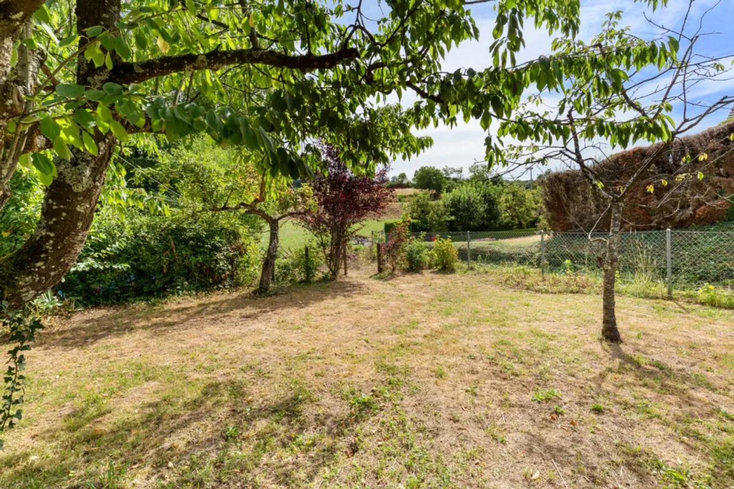 Casa a schiera affascinante con giardino - Foto 8 di 15
