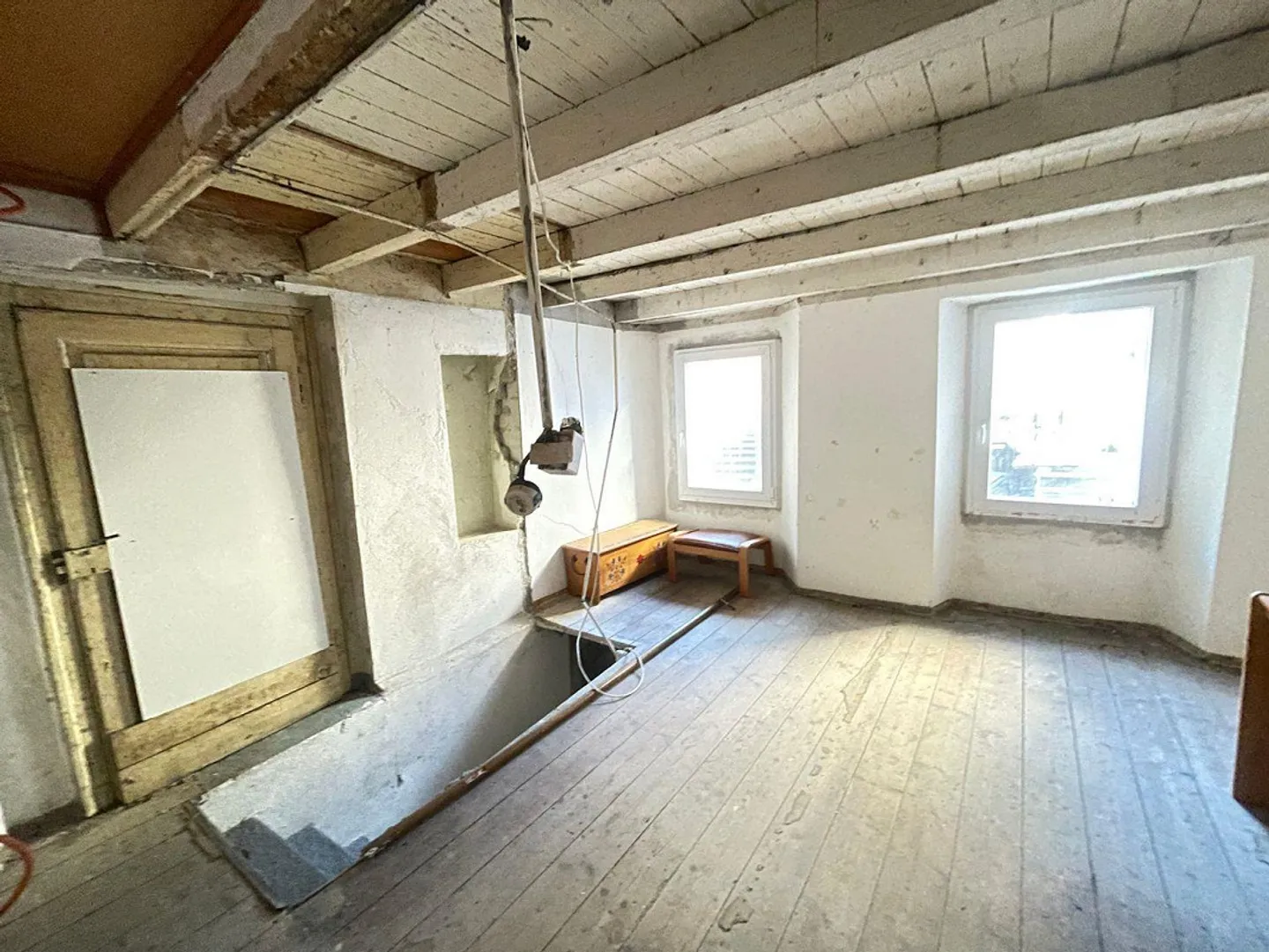 Résidence secondaire possible — Deux maisons rustiques contiguës à Gorduno - Photo 9 sur 18
