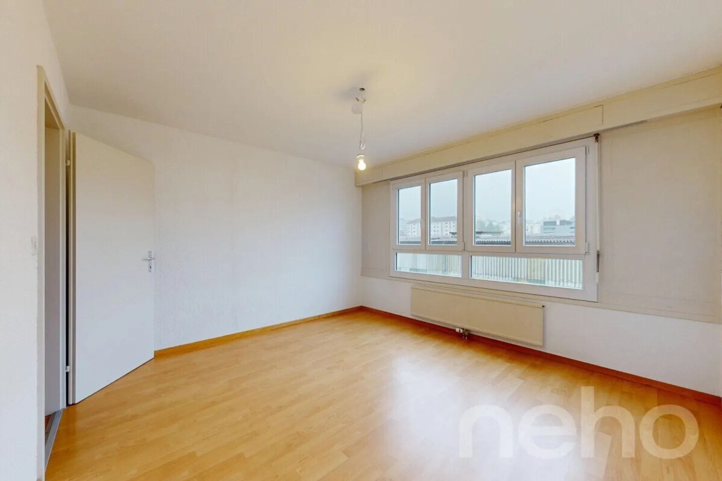 Helles Apartment mit freiem Blick und idealer Lage - Foto 4 von 12