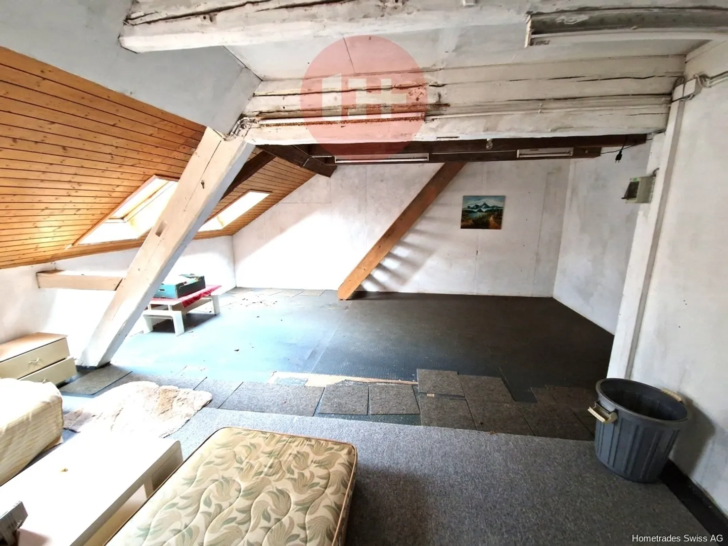 WAREHOUSE FOR RENT FOR SMALL BUSINESS OWNERS! - Photo 1 of 4