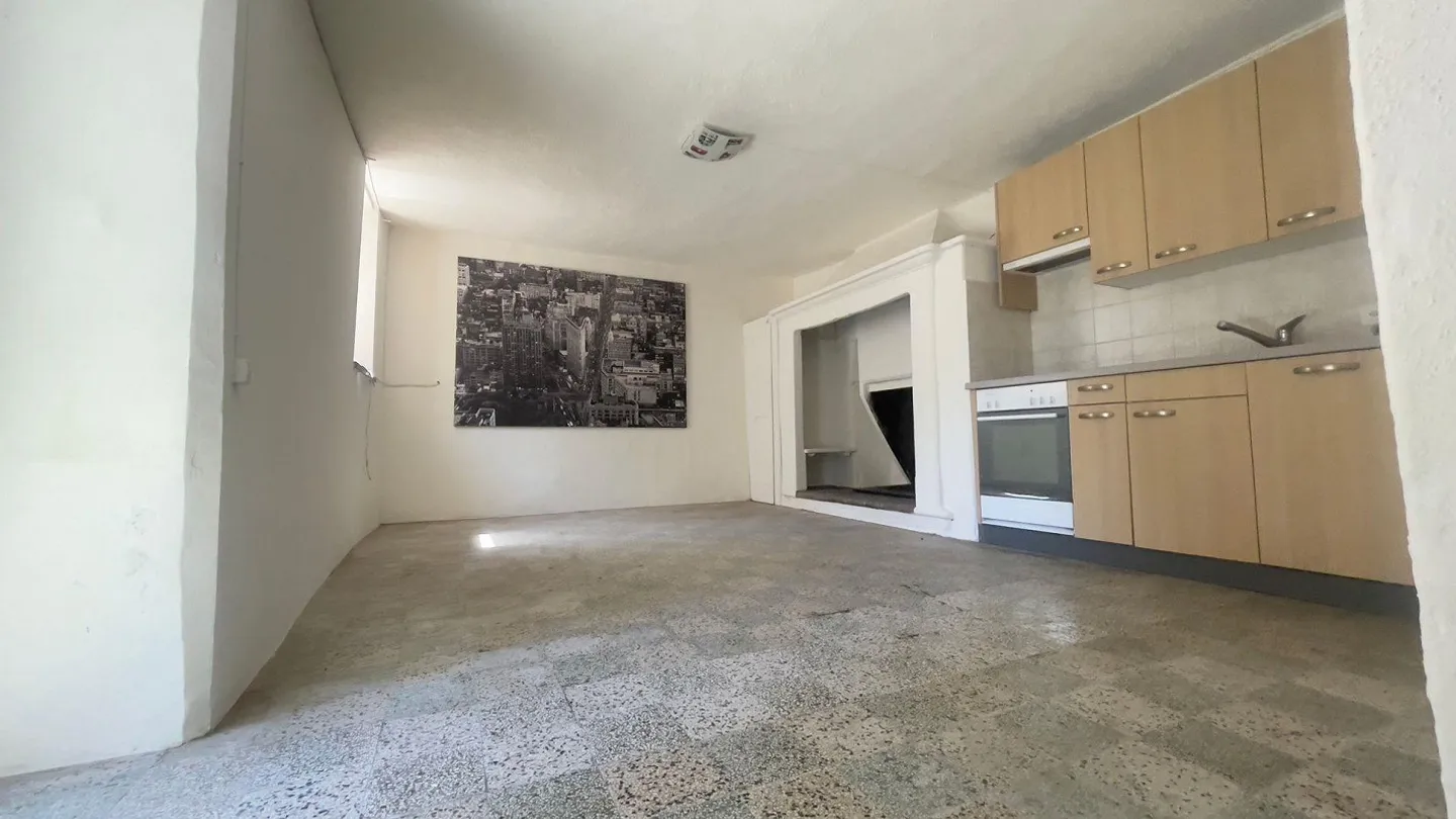 Résidence secondaire possible — Deux maisons rustiques contiguës à Gorduno - Photo 14 sur 18