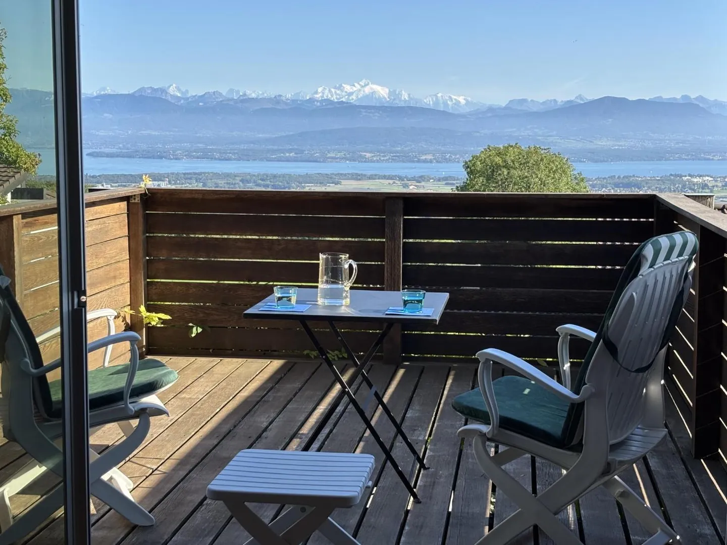 Appartamento Elegante con Vista Lago - Foto 1 di 12