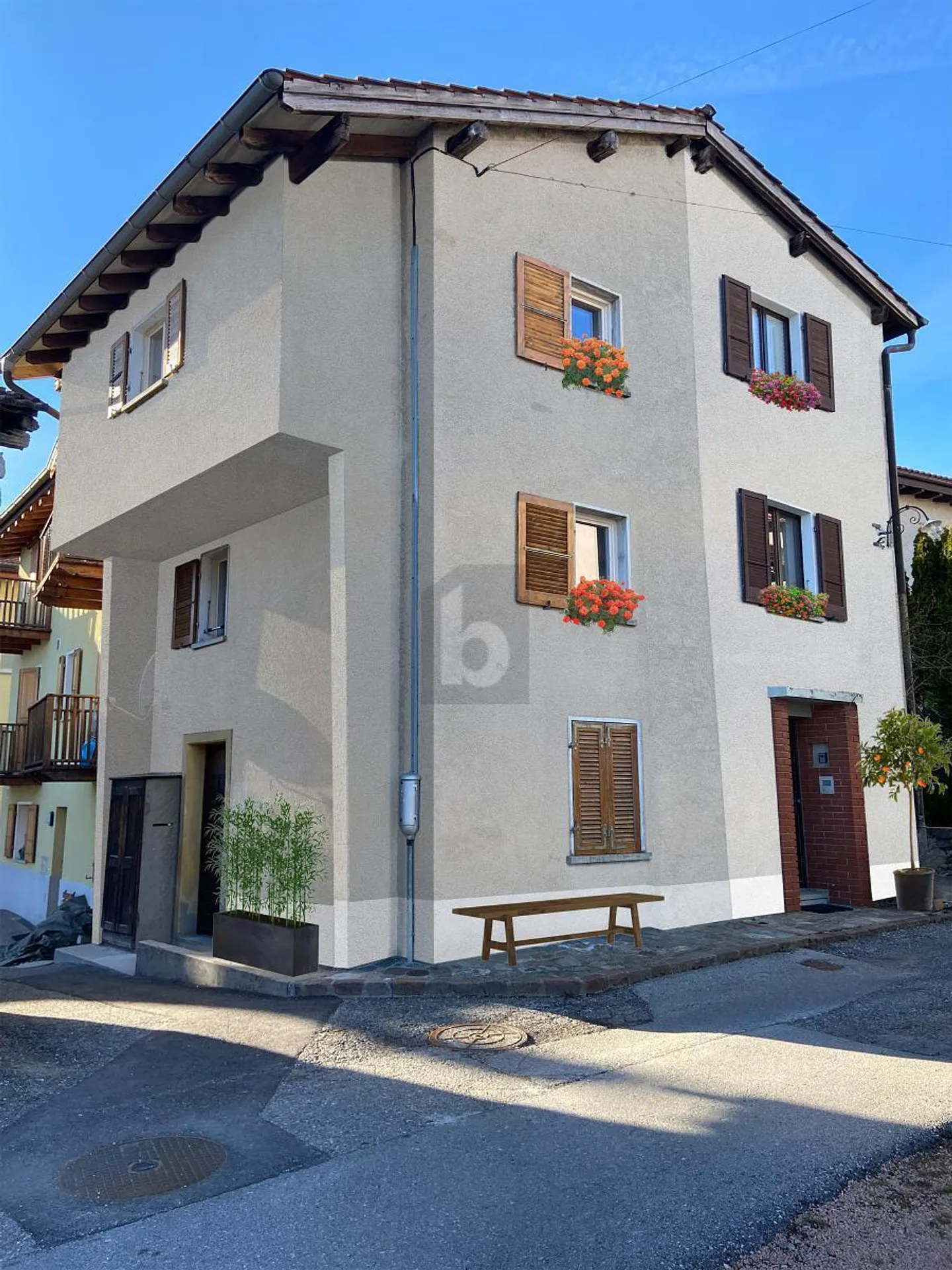 Einfamilienhaus kaufen - Foto 1 von 5
