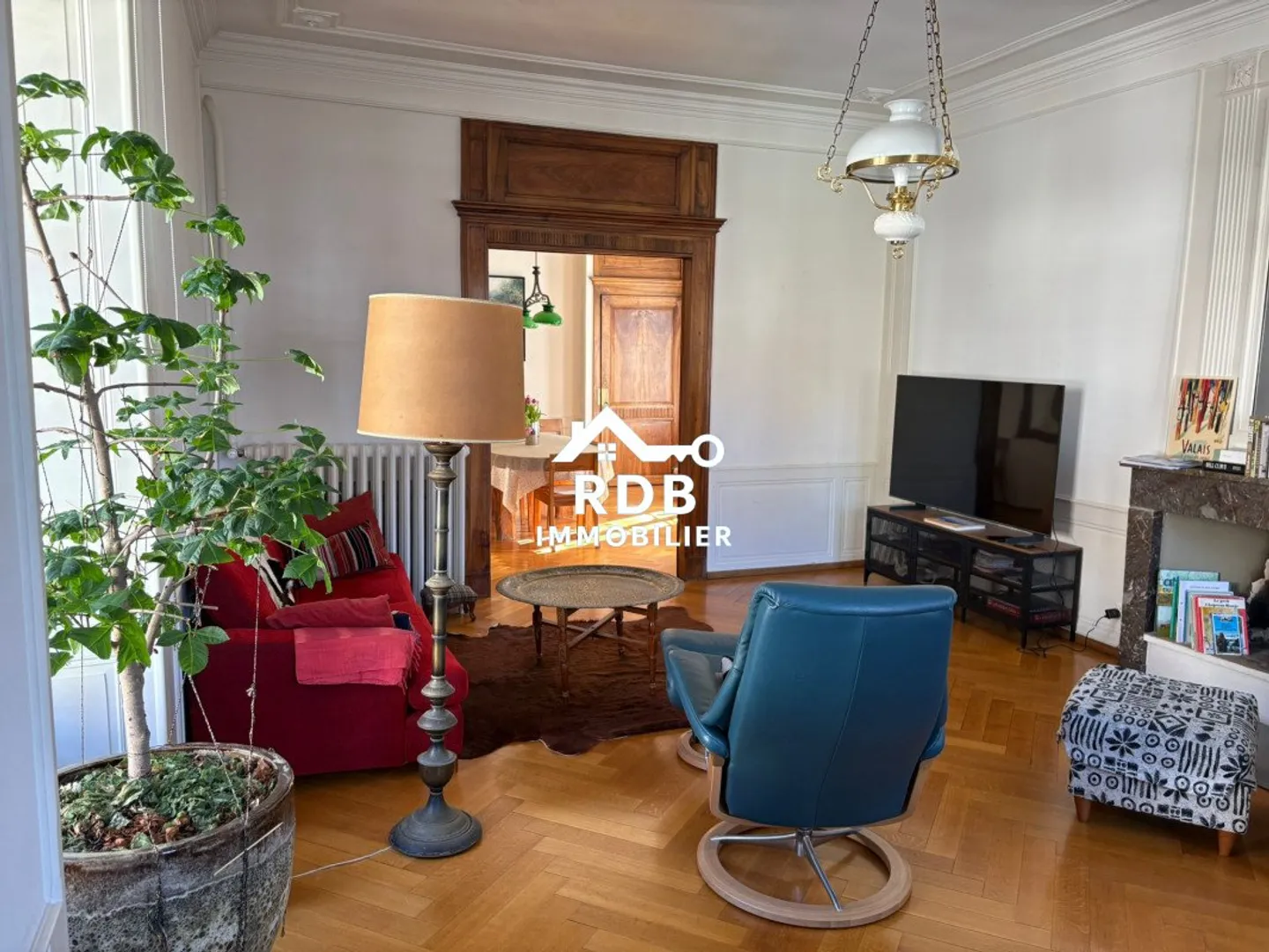 5,5-Zimmer-Wohnung im 2. Stock ohne Aufzug in Orbe 1350 - Foto 2 von 12