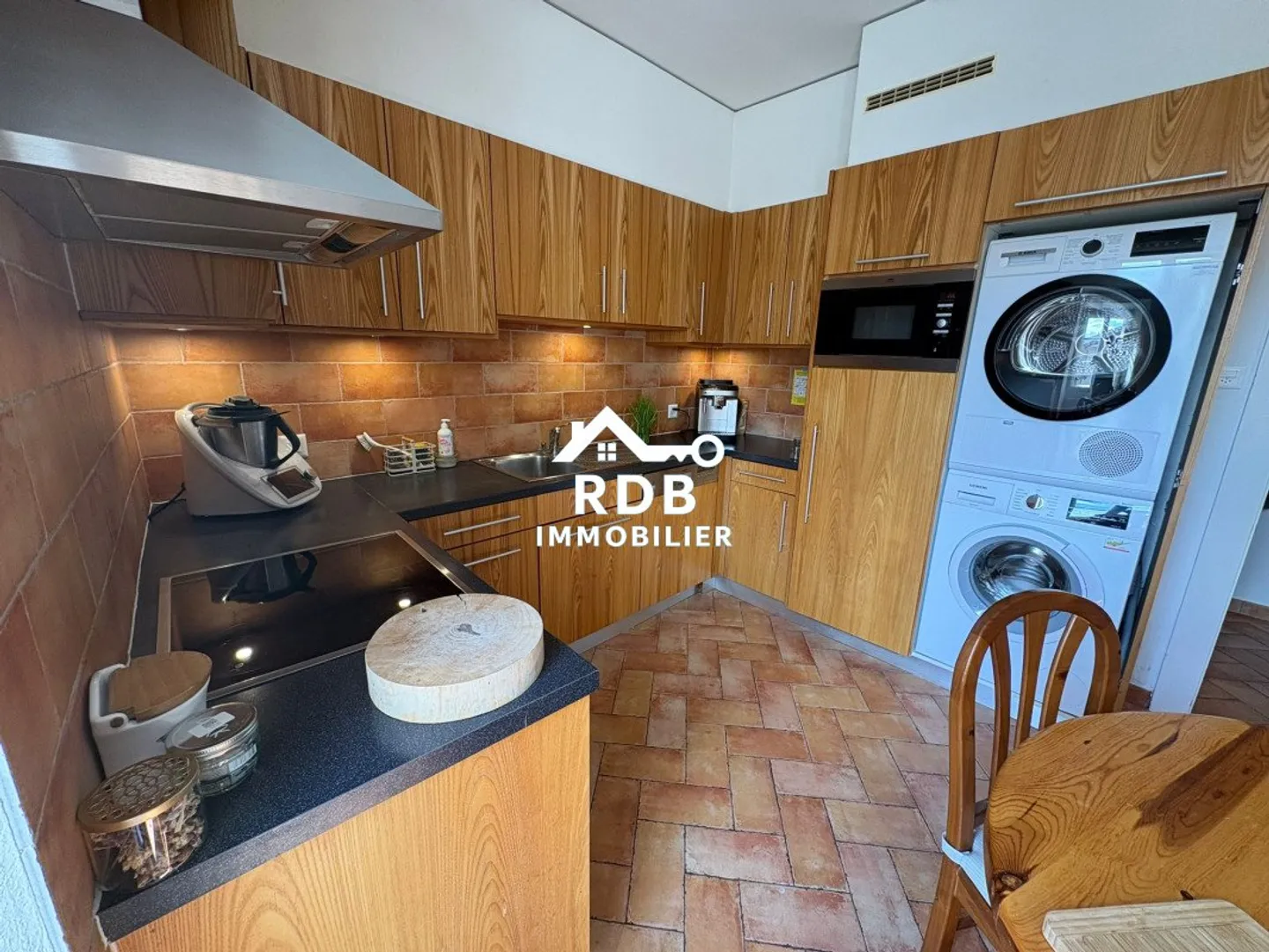5,5-Zimmer-Wohnung im 2. Stock ohne Aufzug in Orbe 1350 - Foto 5 von 12