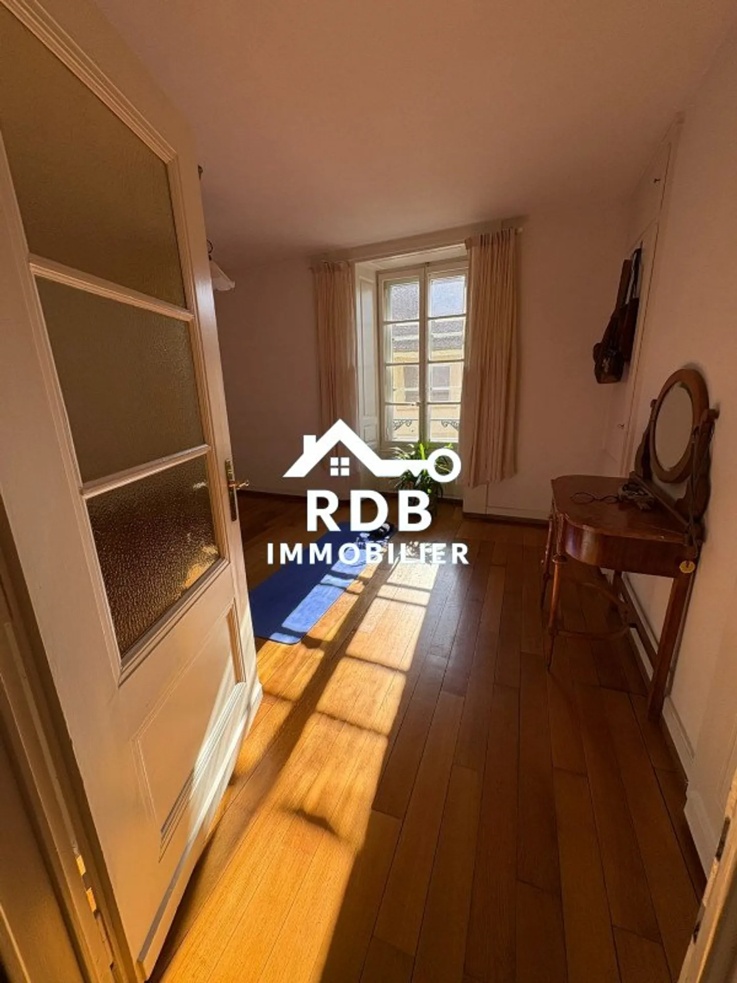 5,5-Zimmer-Wohnung im 2. Stock ohne Aufzug in Orbe 1350 - Foto 9 von 12