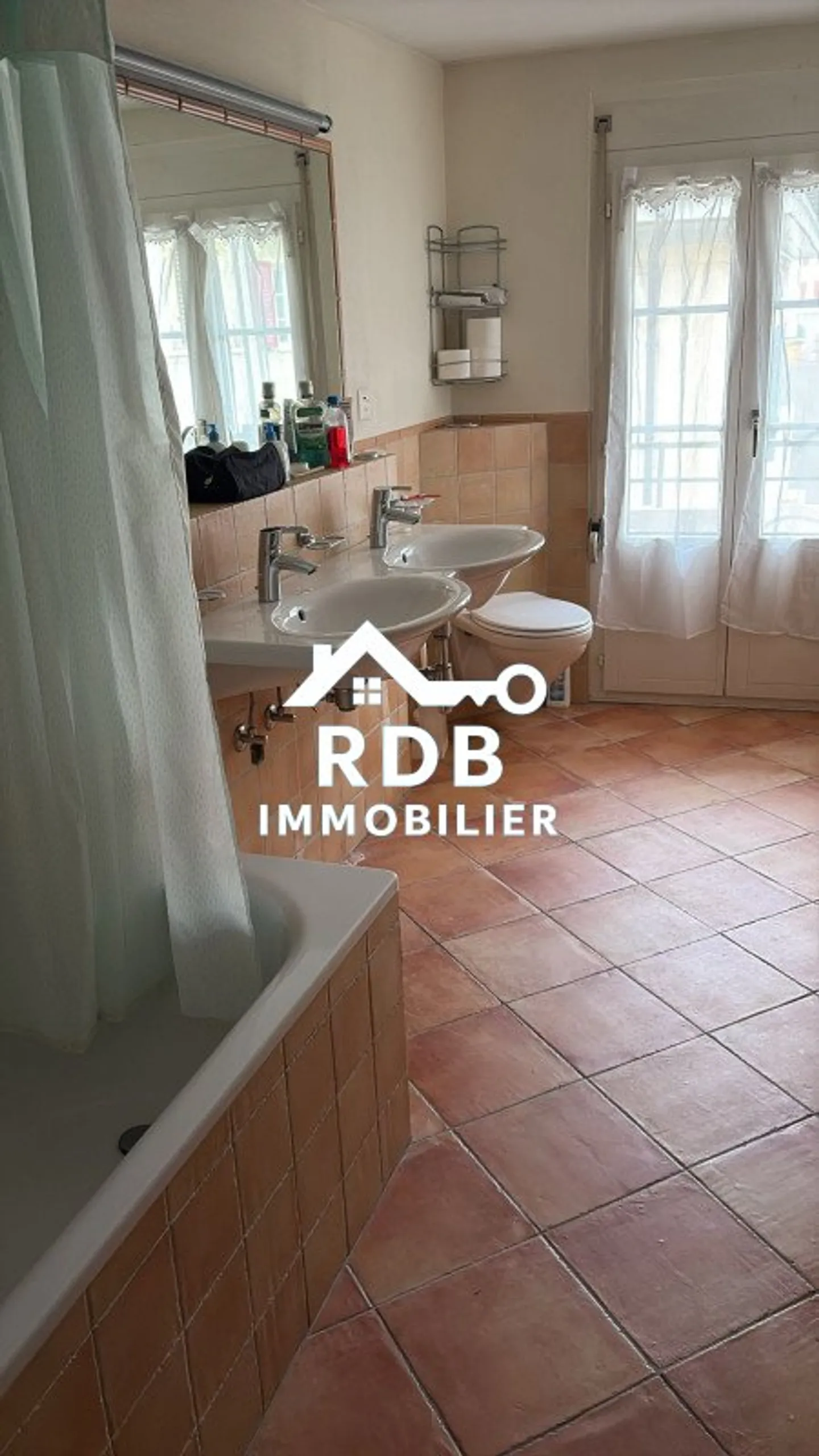 5,5-Zimmer-Wohnung im 2. Stock ohne Aufzug in Orbe 1350 - Foto 12 von 12