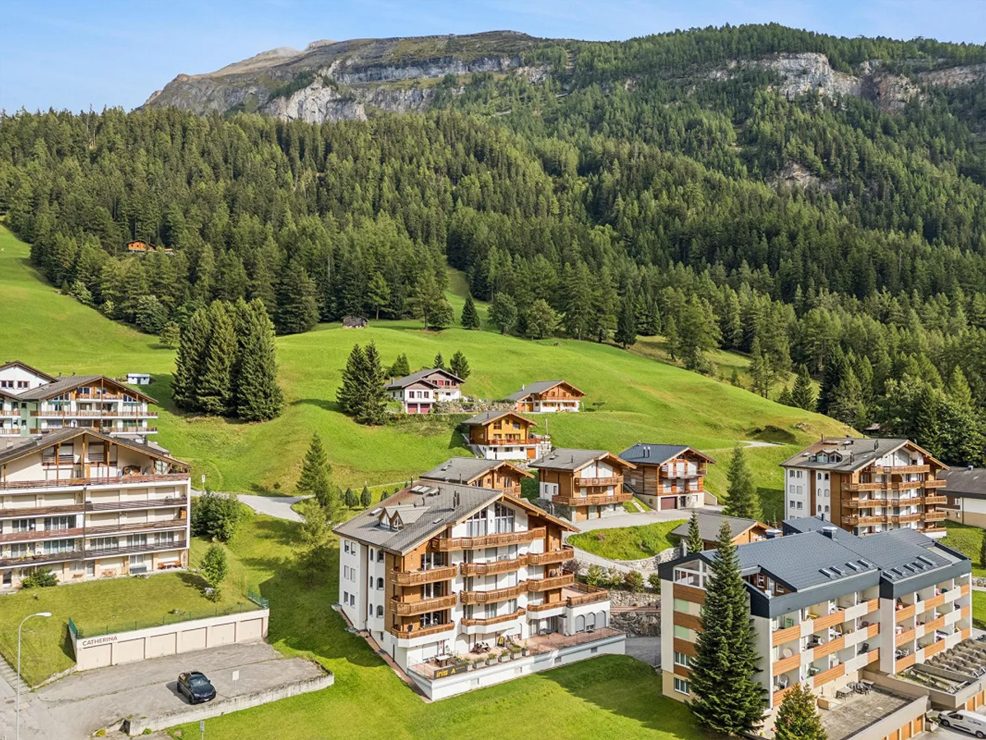 Il tuo rifugio nelle Alpi: residenza di 4,5 stanze a Leukerbad - Foto 2 di 13