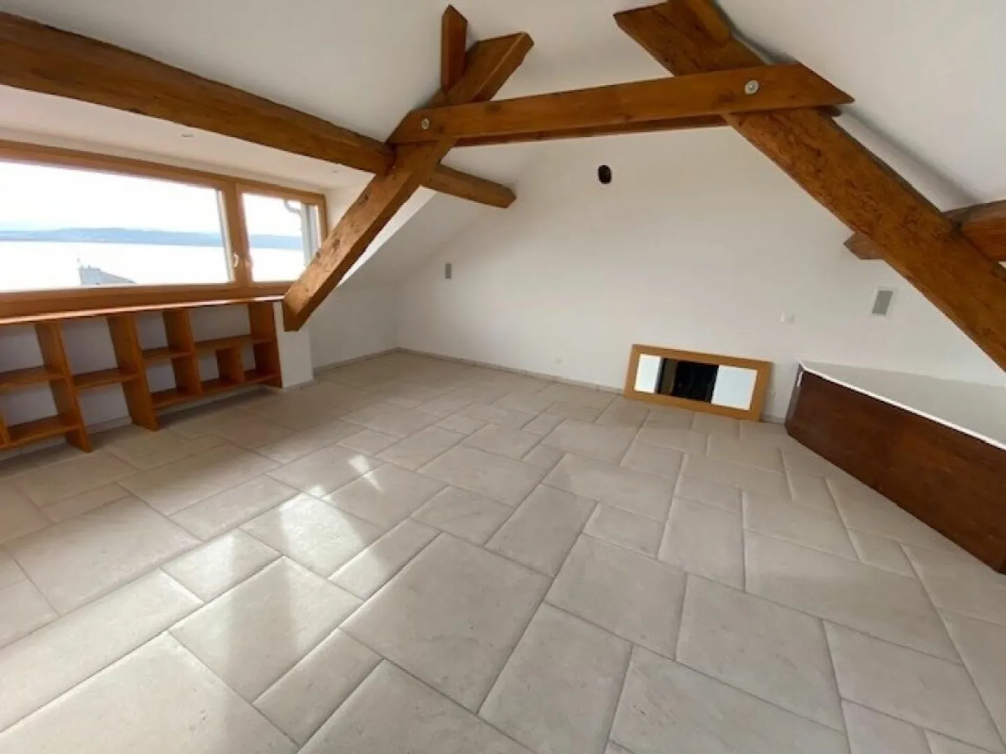 Spacieux duplex de 6.5 pièces à St-Aubin-Sauges - Photo 7 sur 10