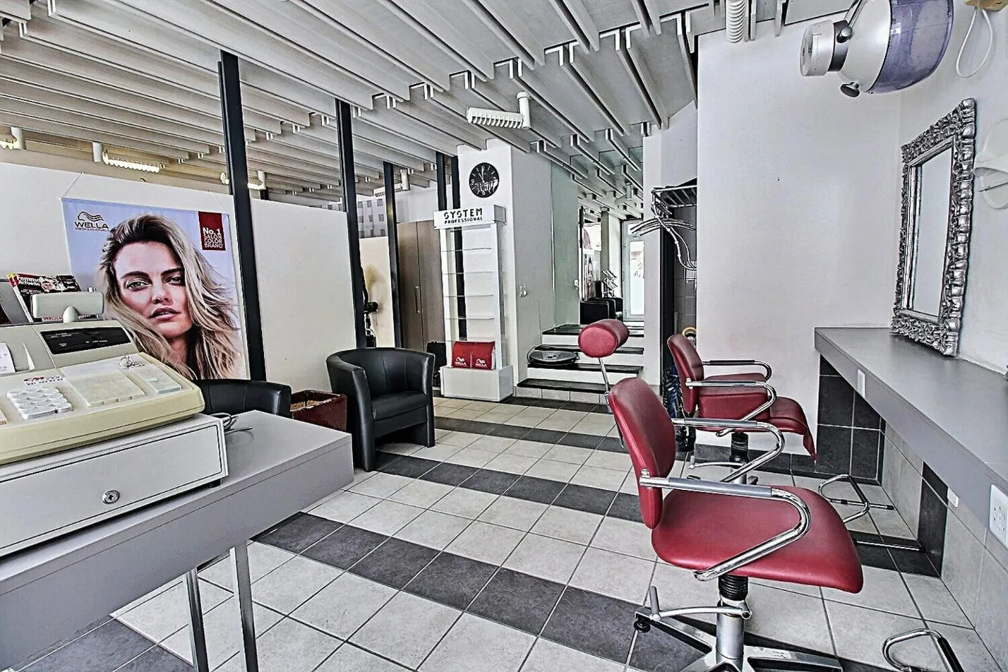 Local Business - Photo 4 of 6