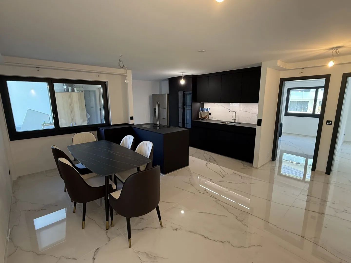 Appartamento 4.5 stanze ristrutturato - Foto 3 di 22