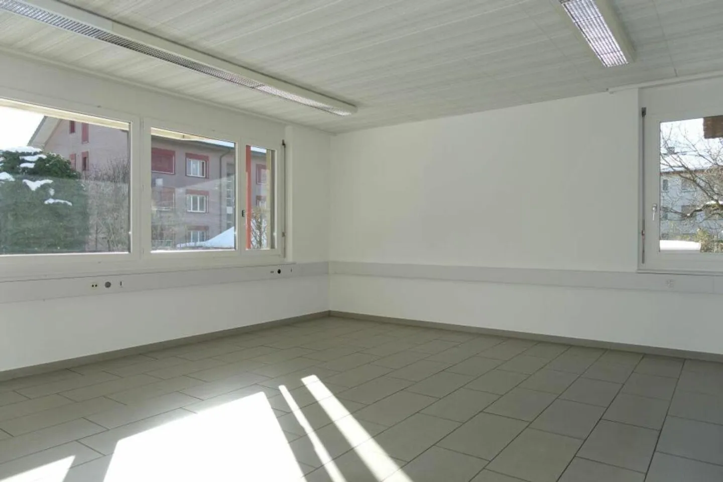 Spacious Office Spaces on the Ground and Basement Floor - Photo 9 of 21