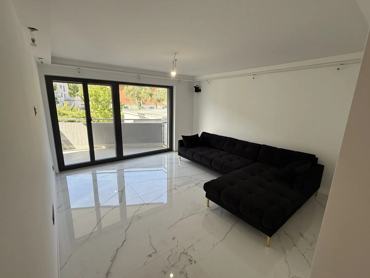 Appartamento 4.5 stanze ristrutturato - Foto 8 di 22