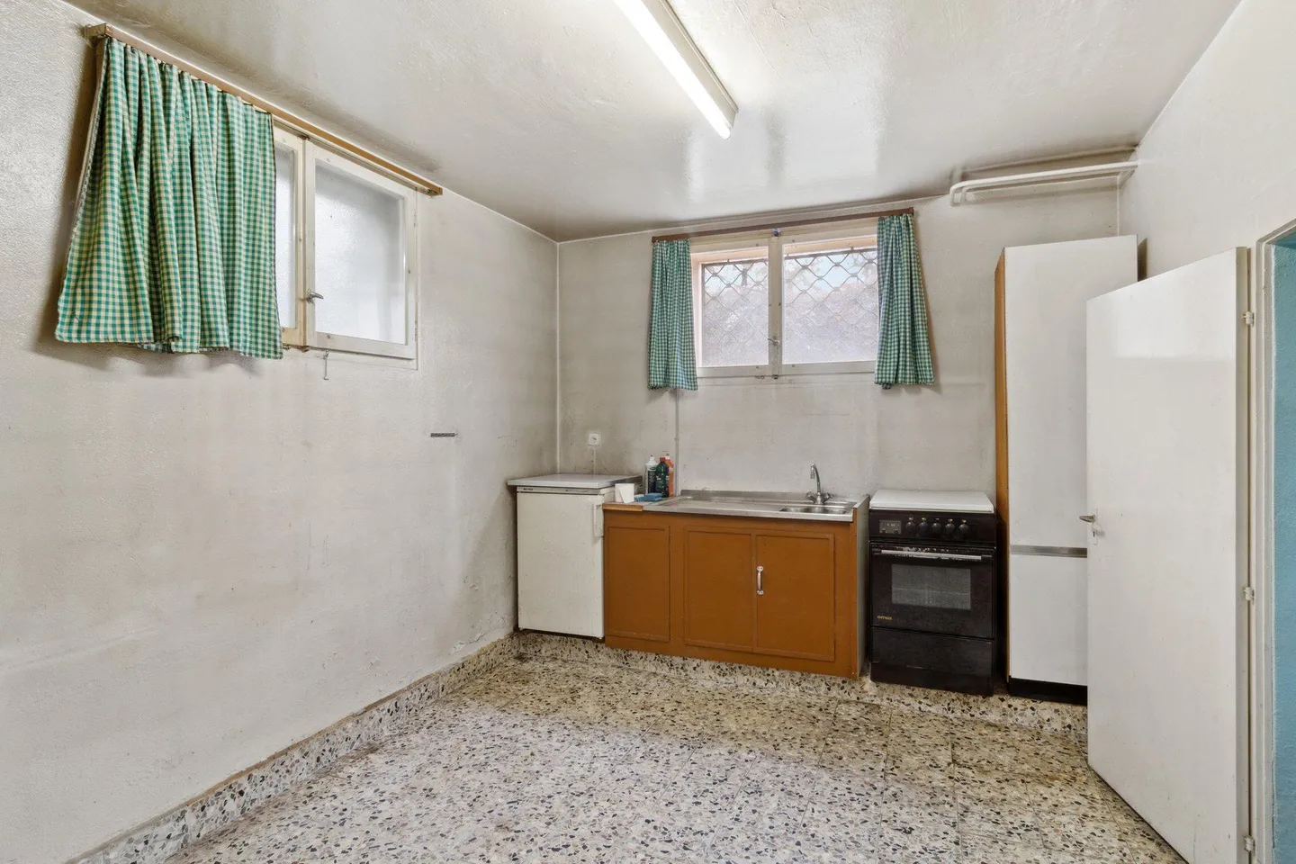 Incantevole villa da ristrutturare nel cuore di Veyrier - Foto 6 di 12