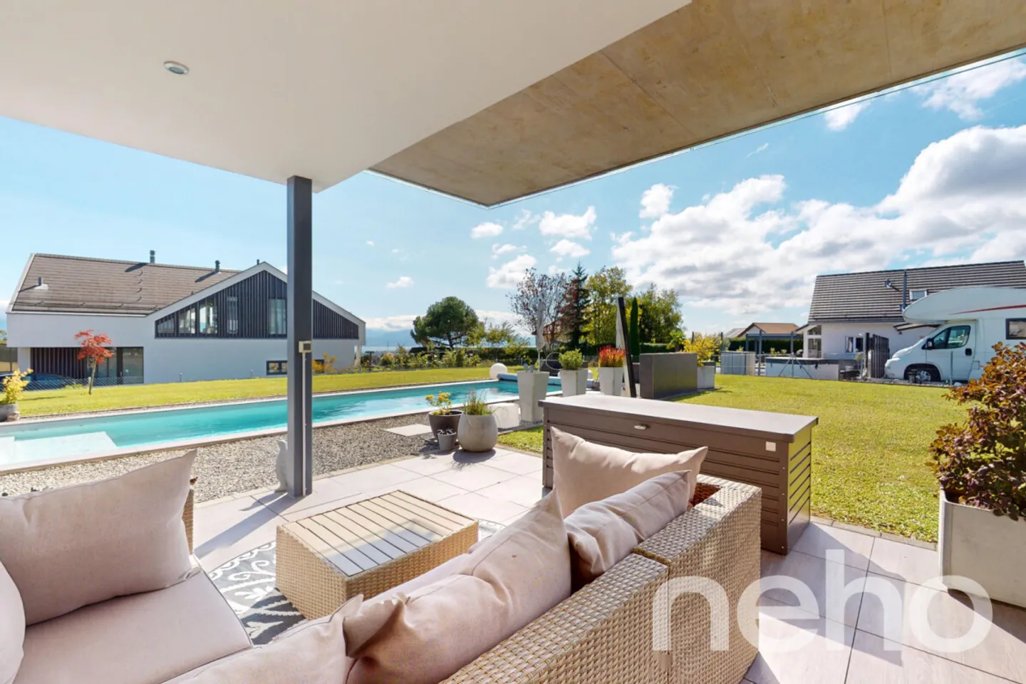 Casa da sogno con piscina riscaldata e vista lago! - Foto 2 di 13