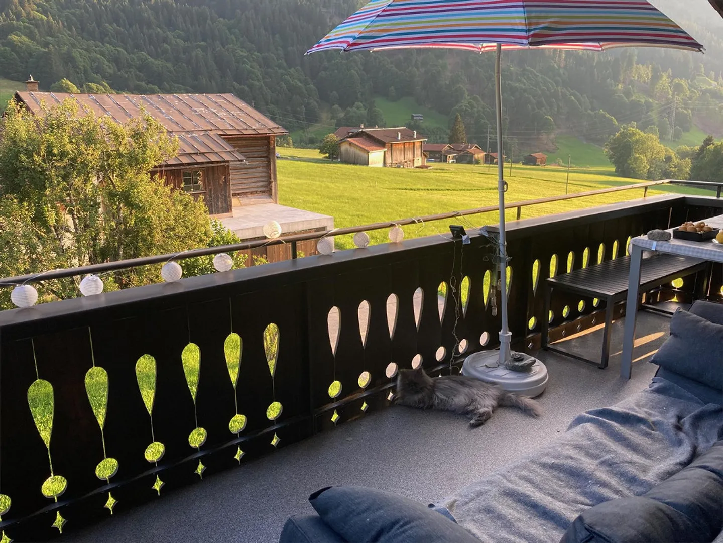 Appartement mansardé meublé de 2 pièces à Klosters Dorf - Photo 3 sur 10