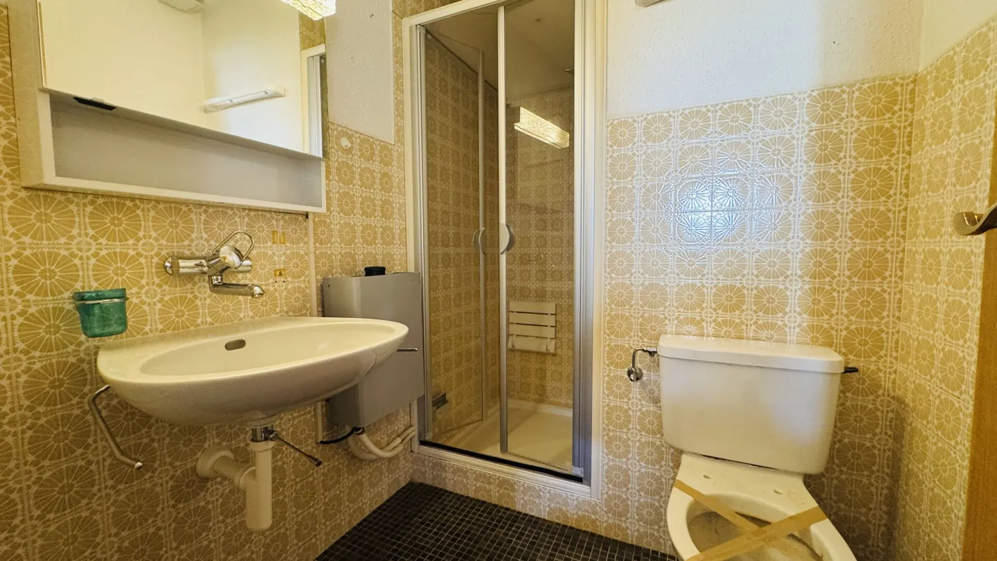 5½-Room Single-Family House with Garden, Double Garage and Panoramic View in Magden - Photo 16 of 31