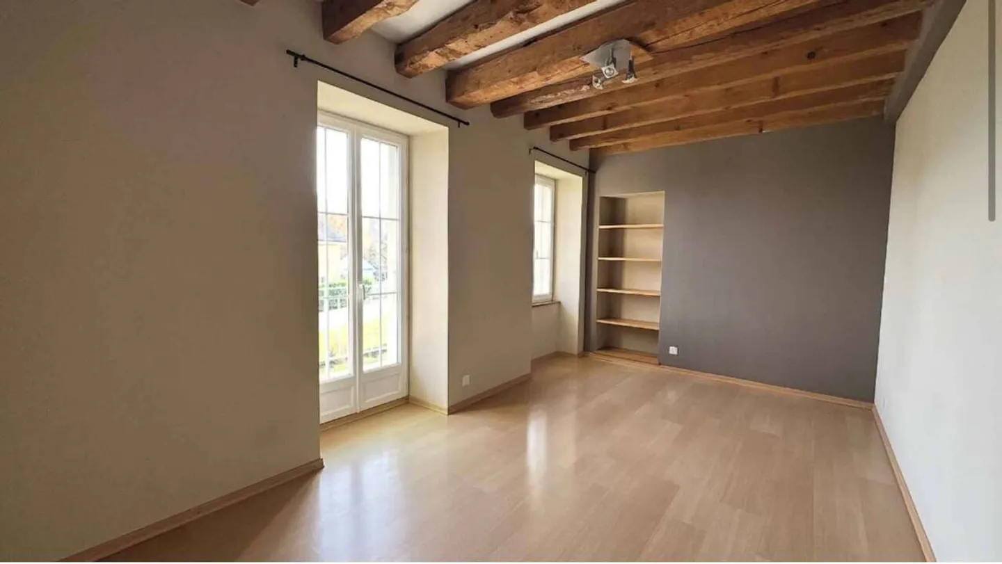 5-room house - Photo 8 of 13