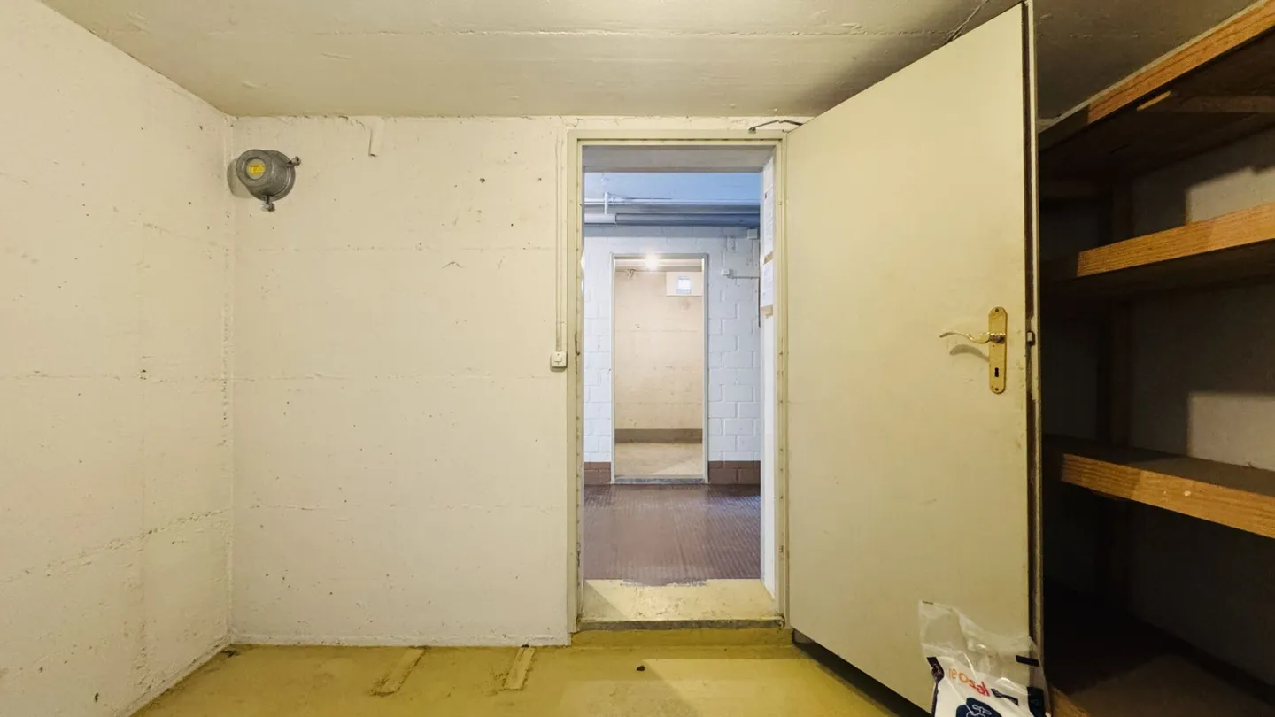 5½-Room Single-Family House with Garden, Double Garage and Panoramic View in Magden - Photo 24 of 31