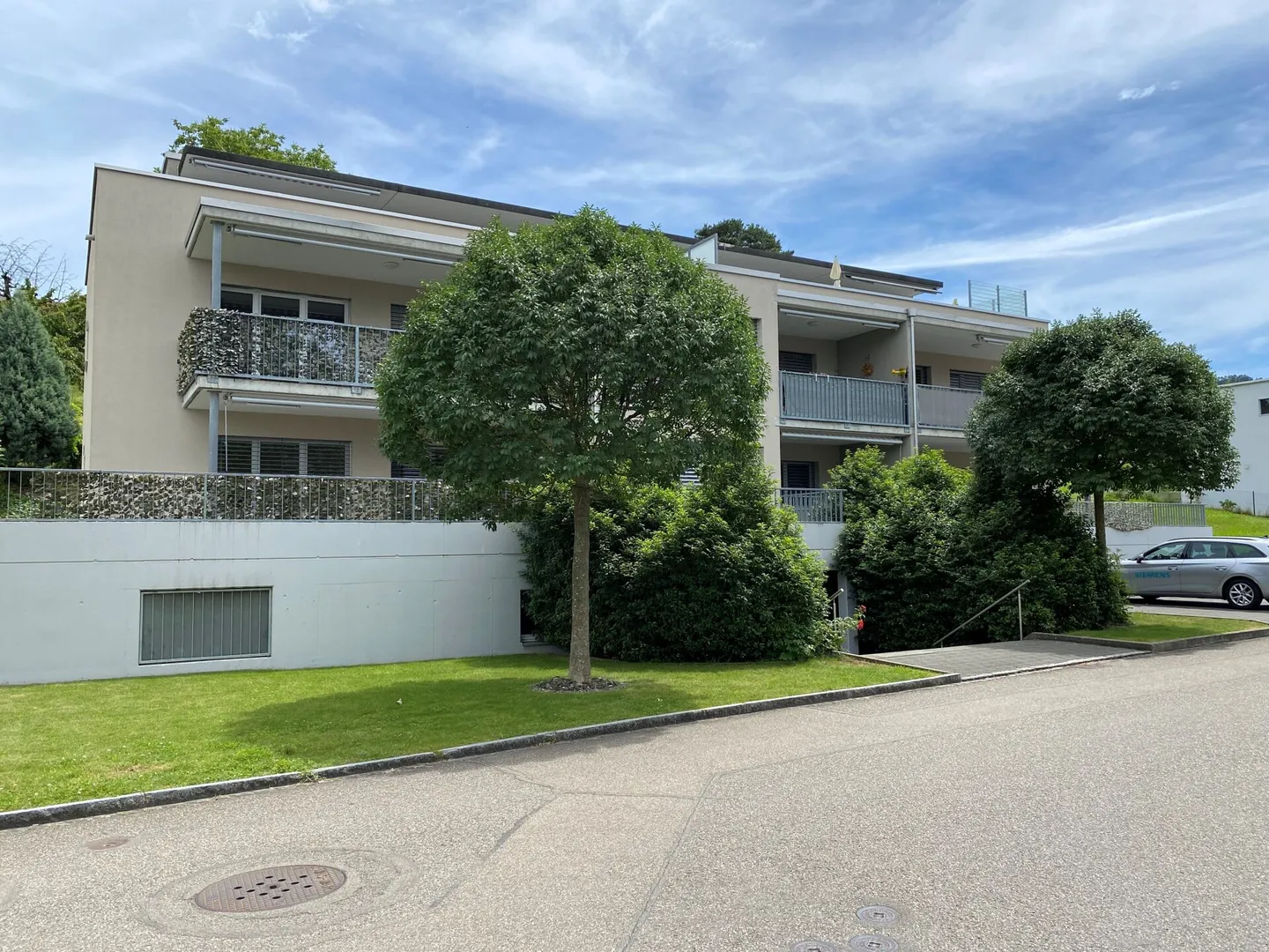 Modernes Apartment mit Balkon - Foto 10 von 10