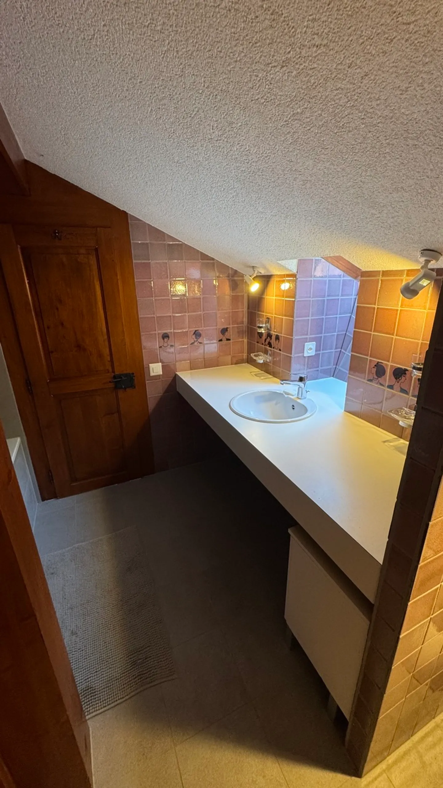 Charmantes Apartment mit Seeblick - Foto 10 von 12