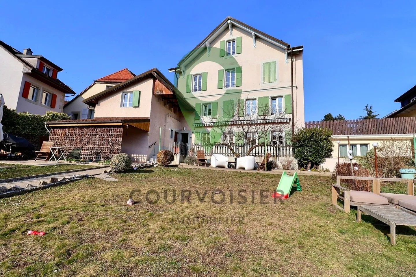 Edificio residenziale in affitto - Foto 3 di 20