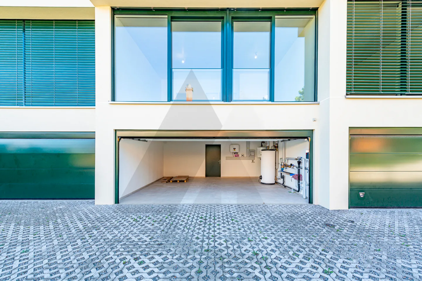 Modern Townhouse in Manno - Photo 21 of 22