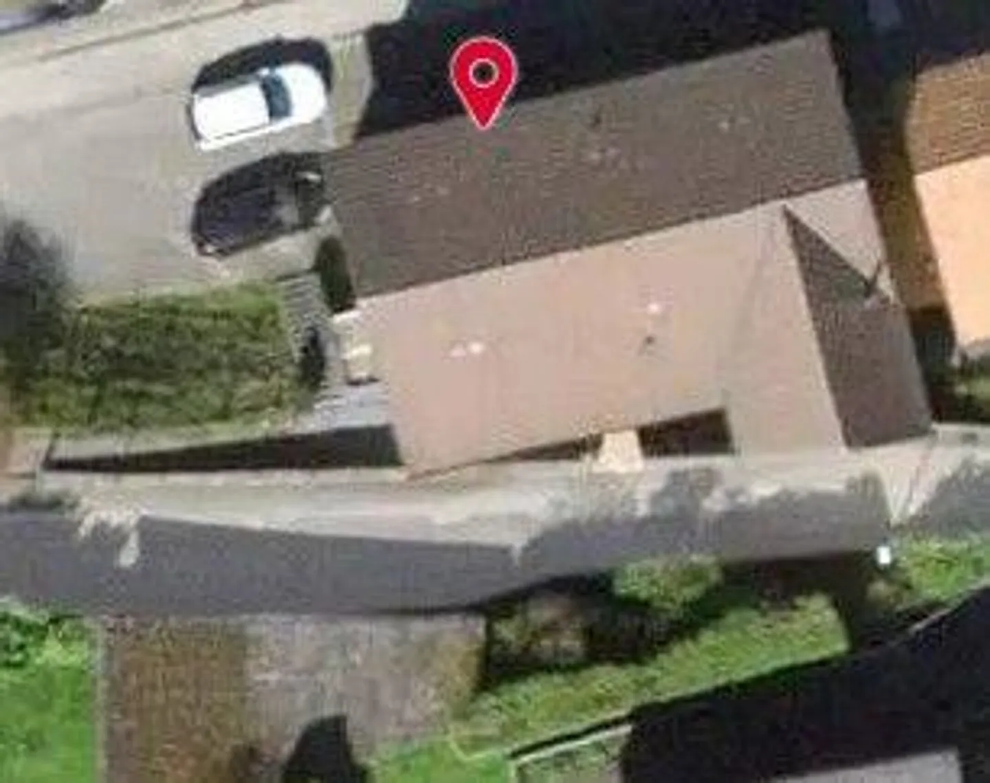 Edificio ad uso misto in affitto - Foto 3 di 13