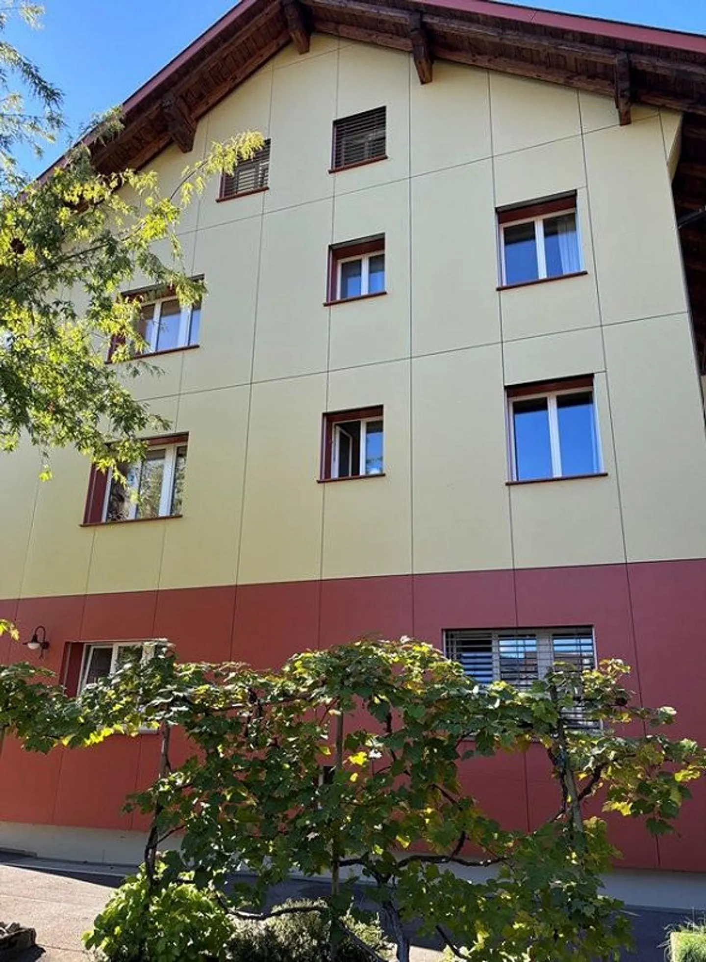 Sanierte Wohnung in Thun - Foto 1 von 10