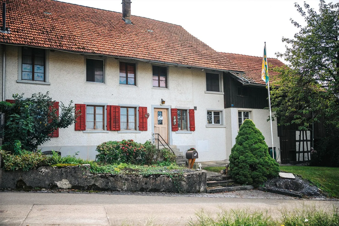 More than a farmhouse - A life in the countryside - Photo 1 of 28