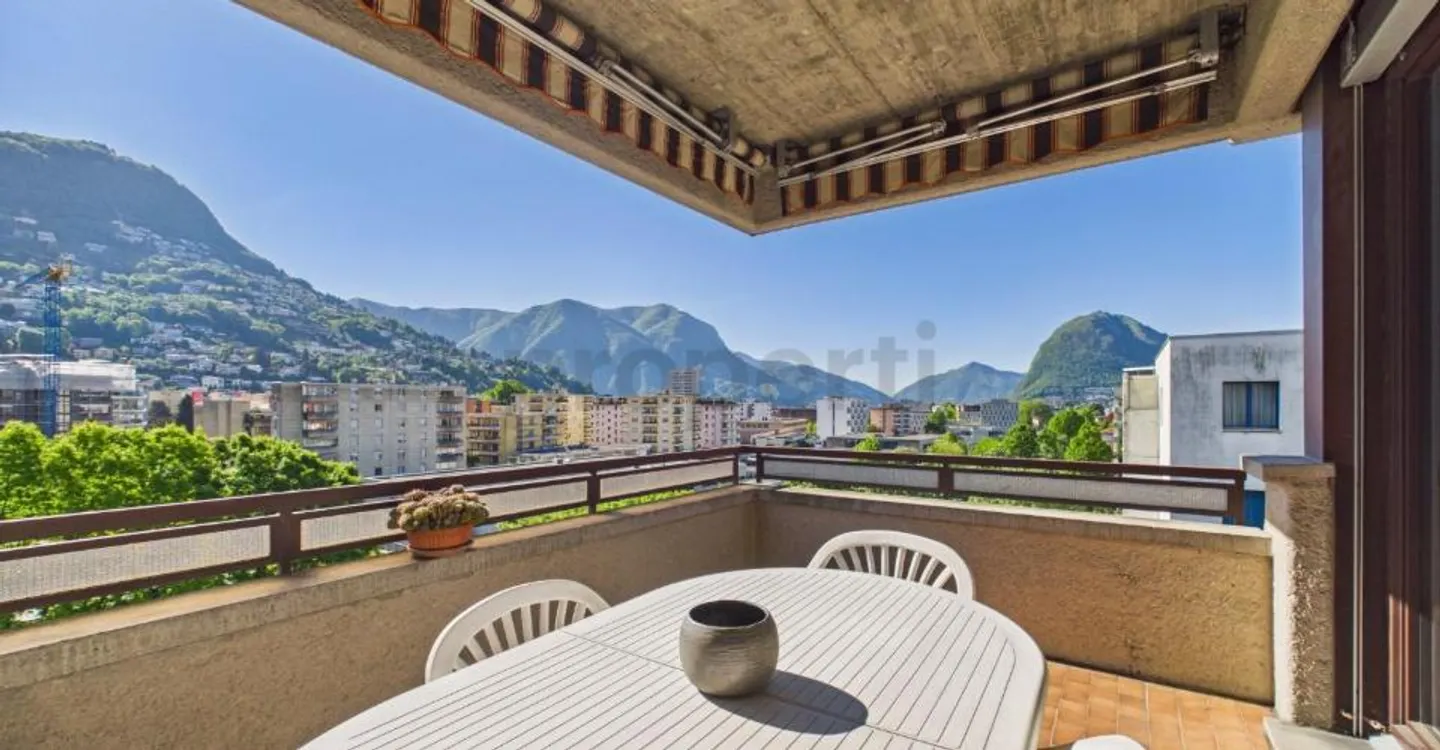Appartamento luminoso di 5,5 locali in centro - Lugano - Foto 5 di 12