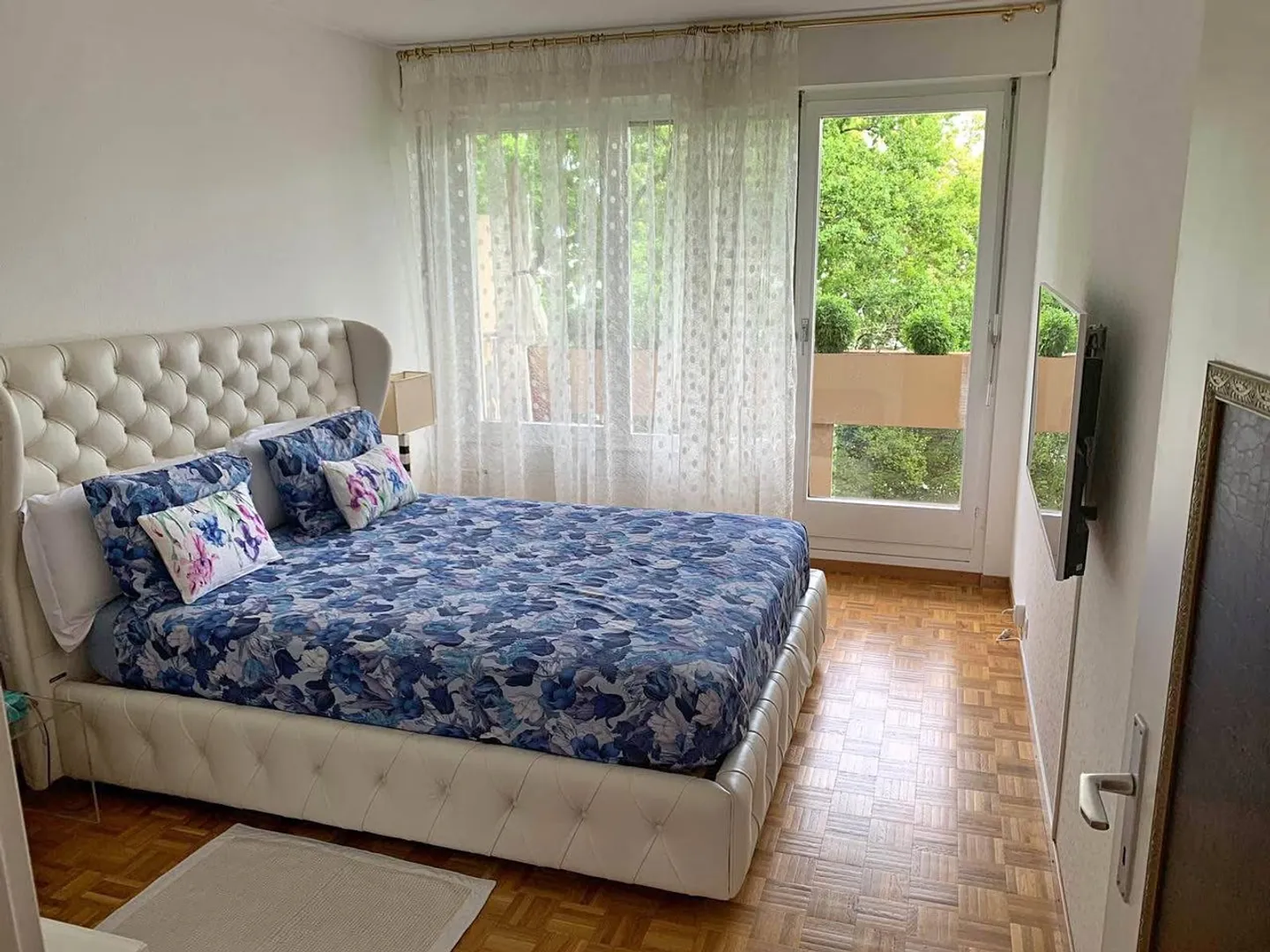 5-room apartment - Photo 2 of 9