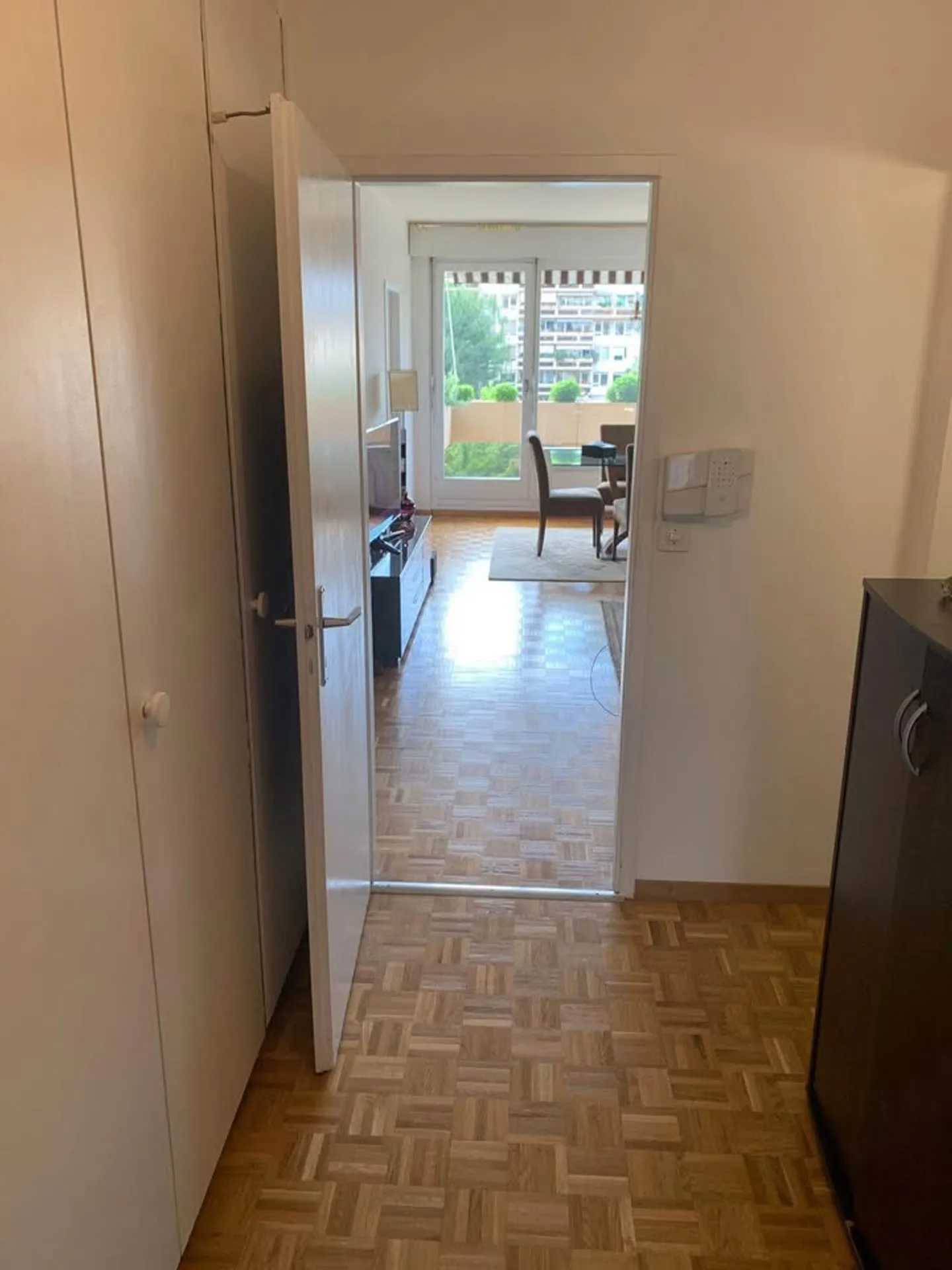 5-room apartment - Photo 5 of 9