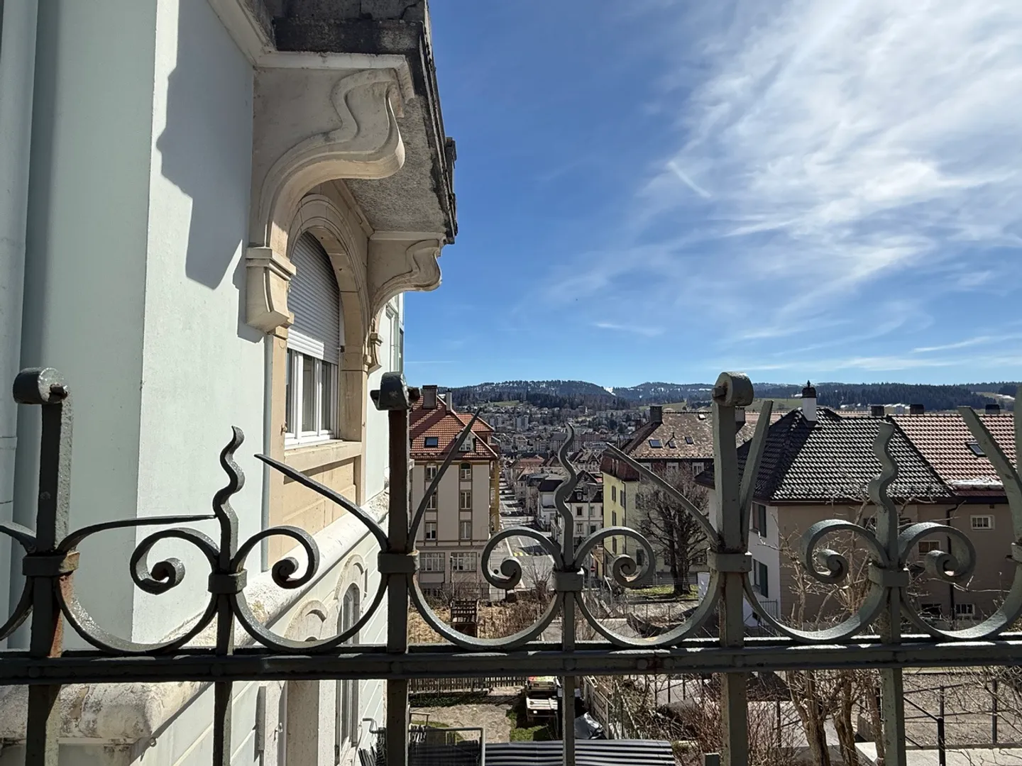 CHARM, LIGHT AND SPACE FOR YOUR NEW LIFE - Photo 1 of 12