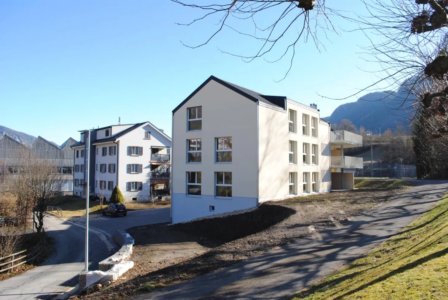 Nuovo edificio residenziale con 6 appartamenti - Foto 2 di 10