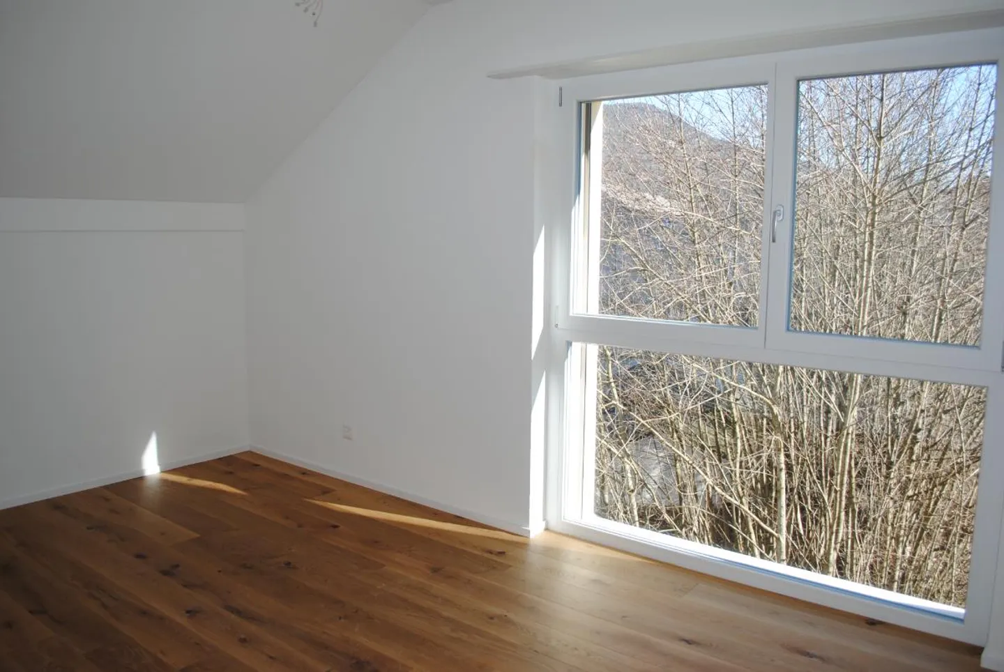 Nuovo edificio residenziale con 6 appartamenti - Foto 8 di 10