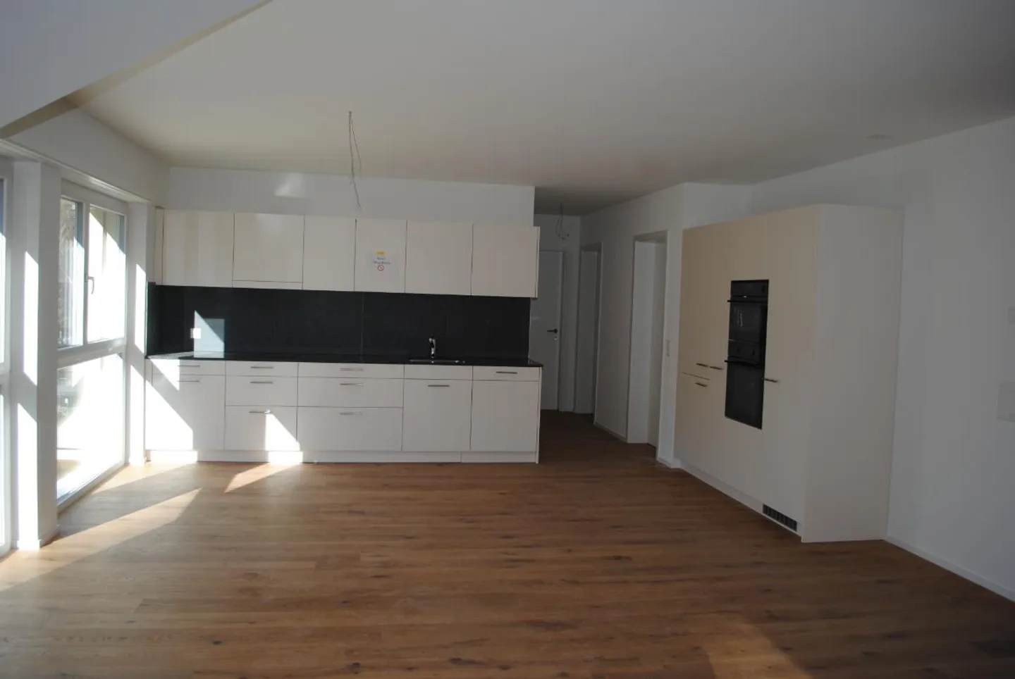 Nuovo edificio residenziale con 6 appartamenti - Foto 5 di 10