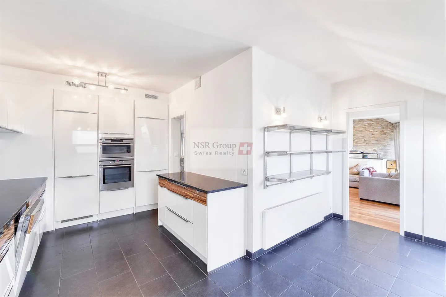 Magnifique appartement en attique en duplex à Malagnou - Foto 2 von 8