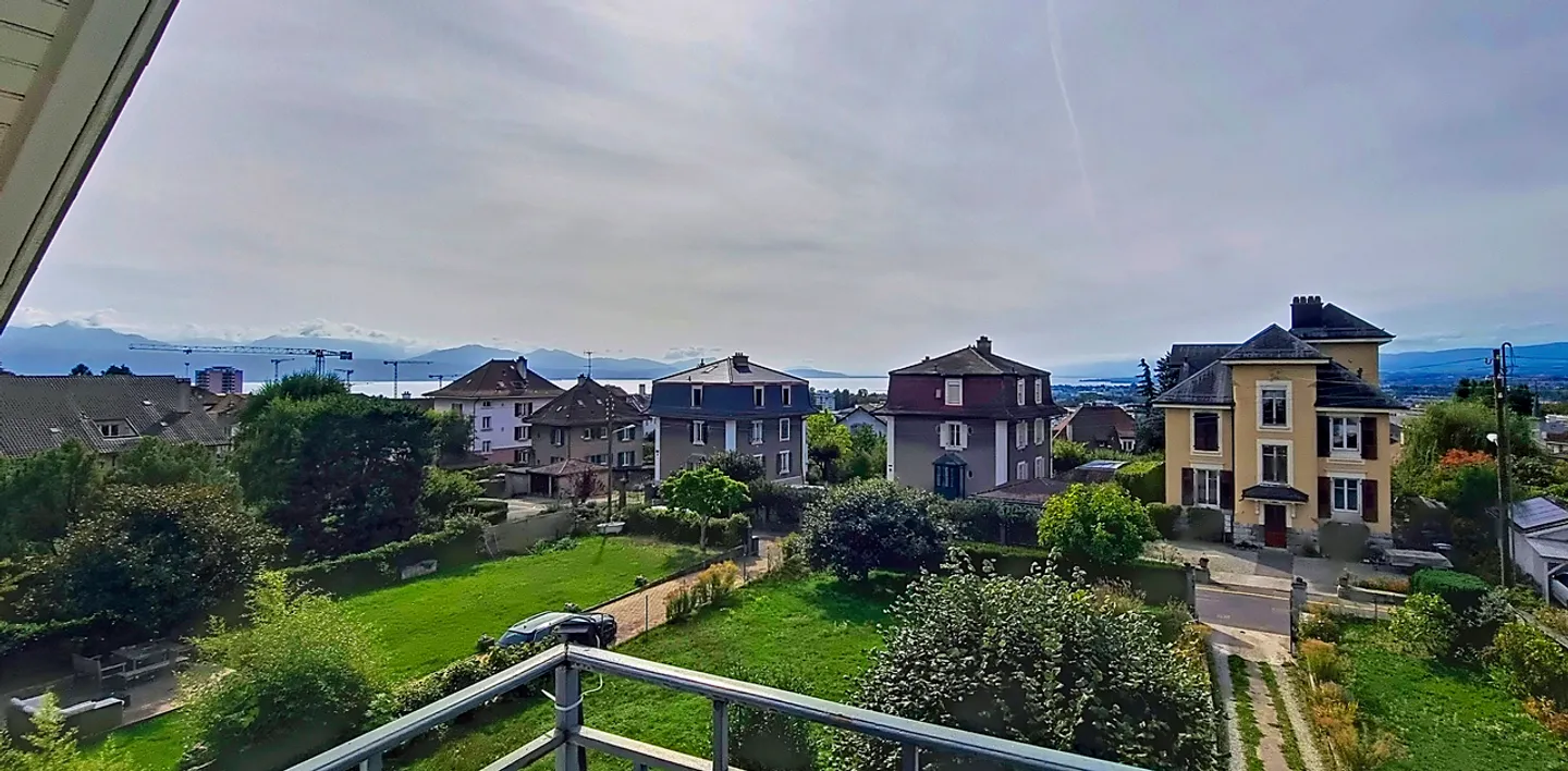 Appartamento 3,5 locali con vista sul lago e sulle Alpi a Prilly - Foto 3 di 3