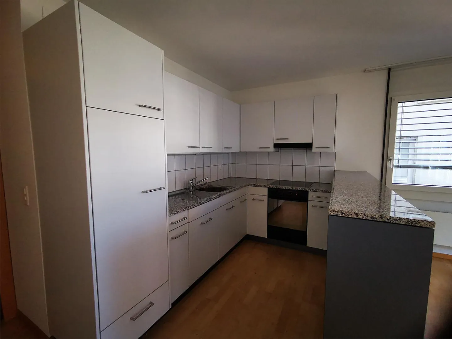 3 1/2 - Wohnung in Flüelen - Foto 8 von 14