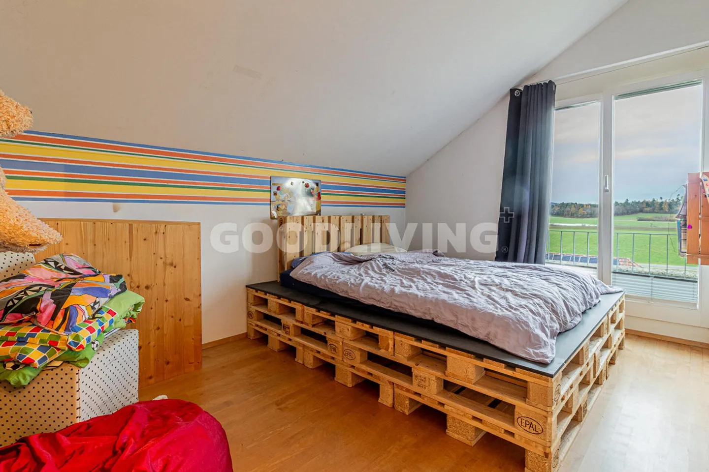 Panoramic View & Living Experience - Photo 3 of 9