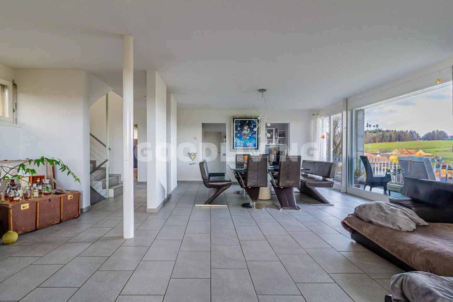 Panoramic View & Living Experience - Photo 6 of 9