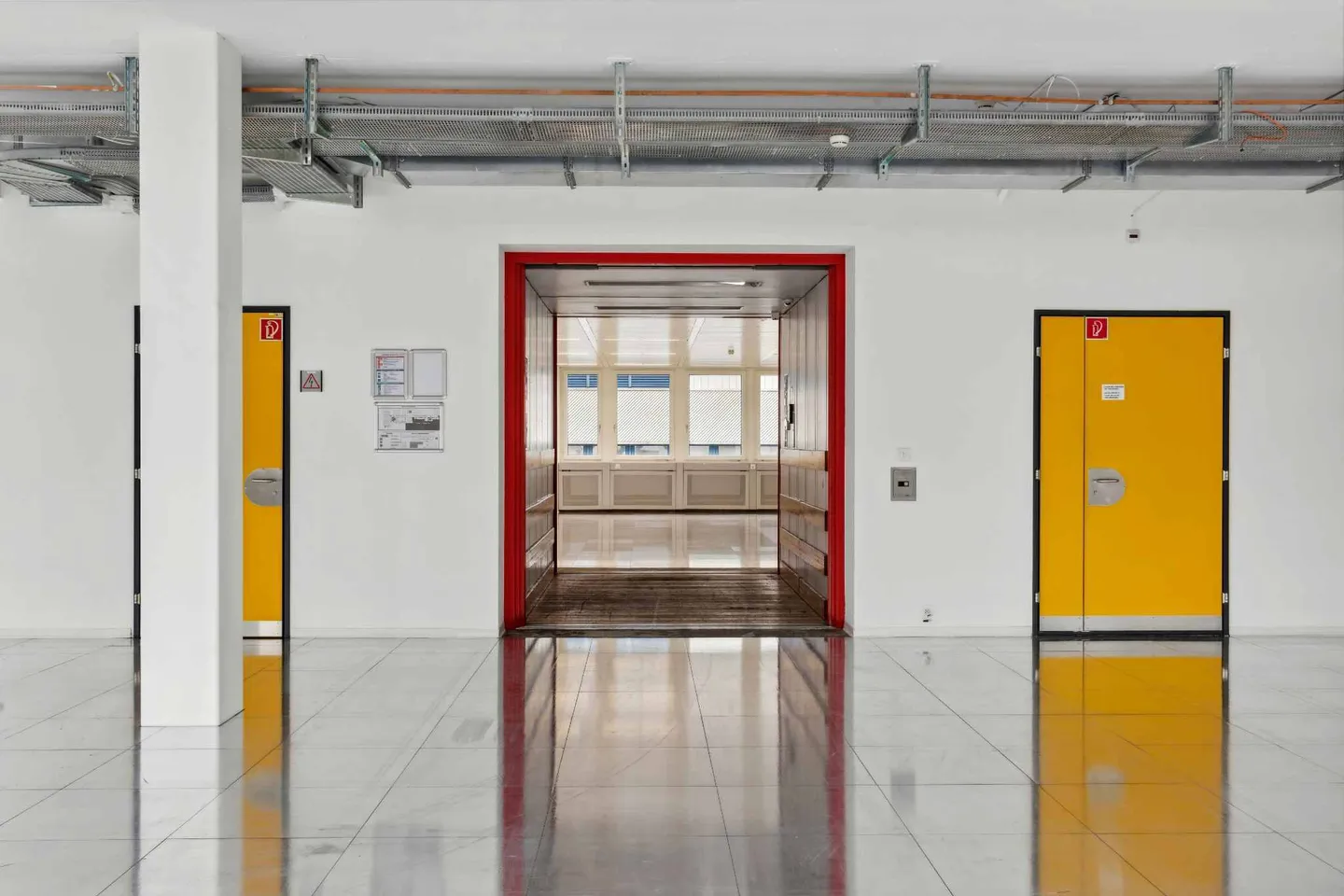 Innovative space in the heart of Lausanne - Ideal for laboratories, cleantech & light industry - Photo 8 of 10