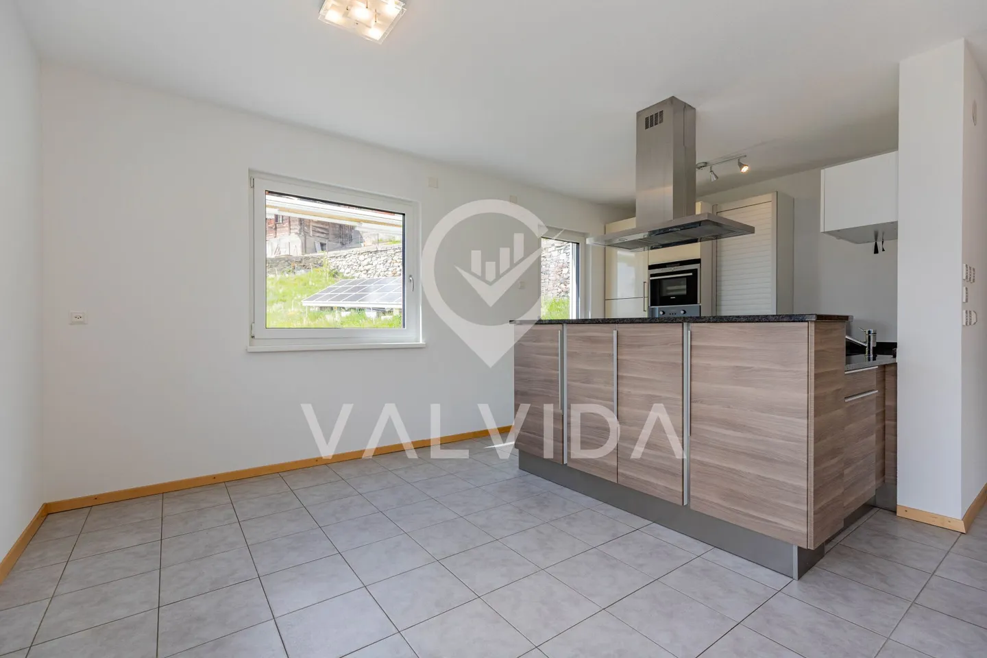 Ampia casa unifamiliare con fascino, vista panoramica e posizione soleggiata a Guttet-Feschel - Foto 5 di 26
