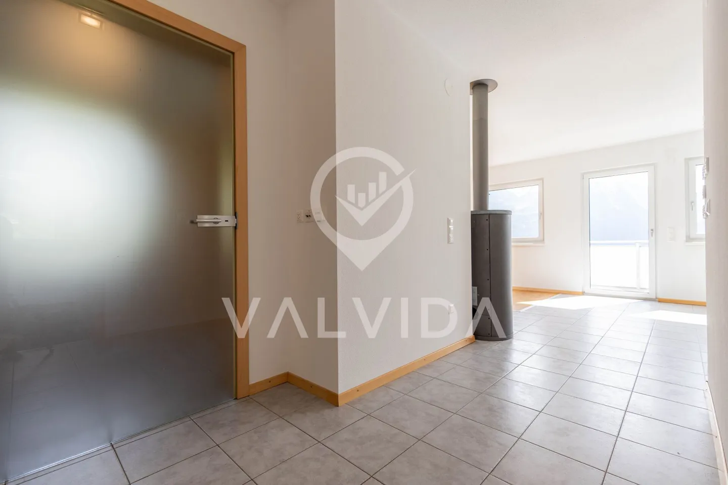 Ampia casa unifamiliare con fascino, vista panoramica e posizione soleggiata a Guttet-Feschel - Foto 7 di 26
