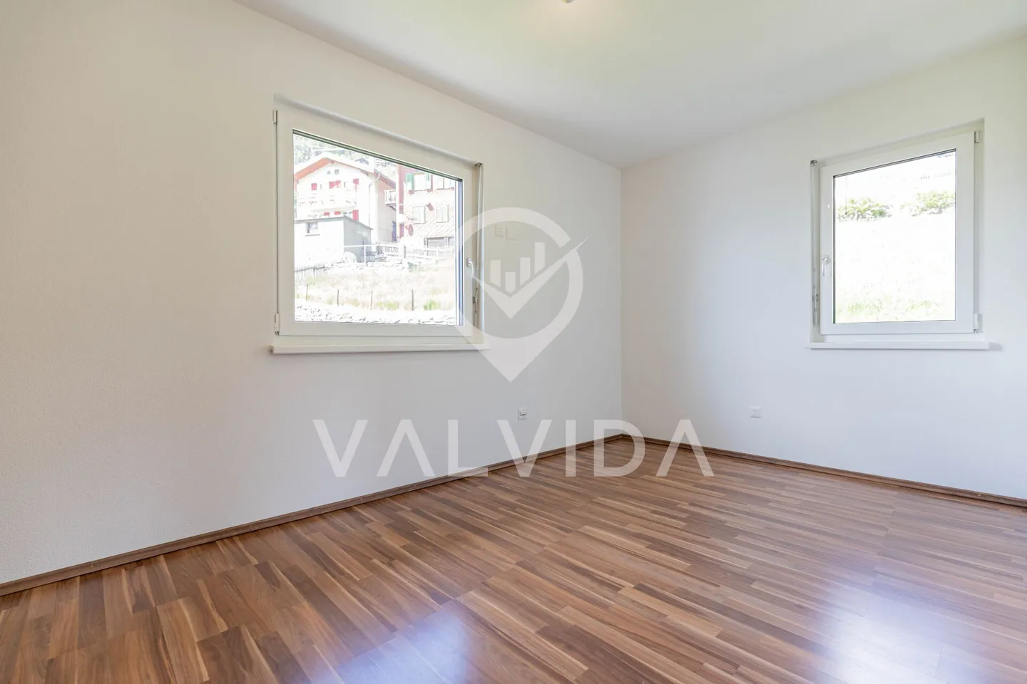 Ampia casa unifamiliare con fascino, vista panoramica e posizione soleggiata a Guttet-Feschel - Foto 8 di 26