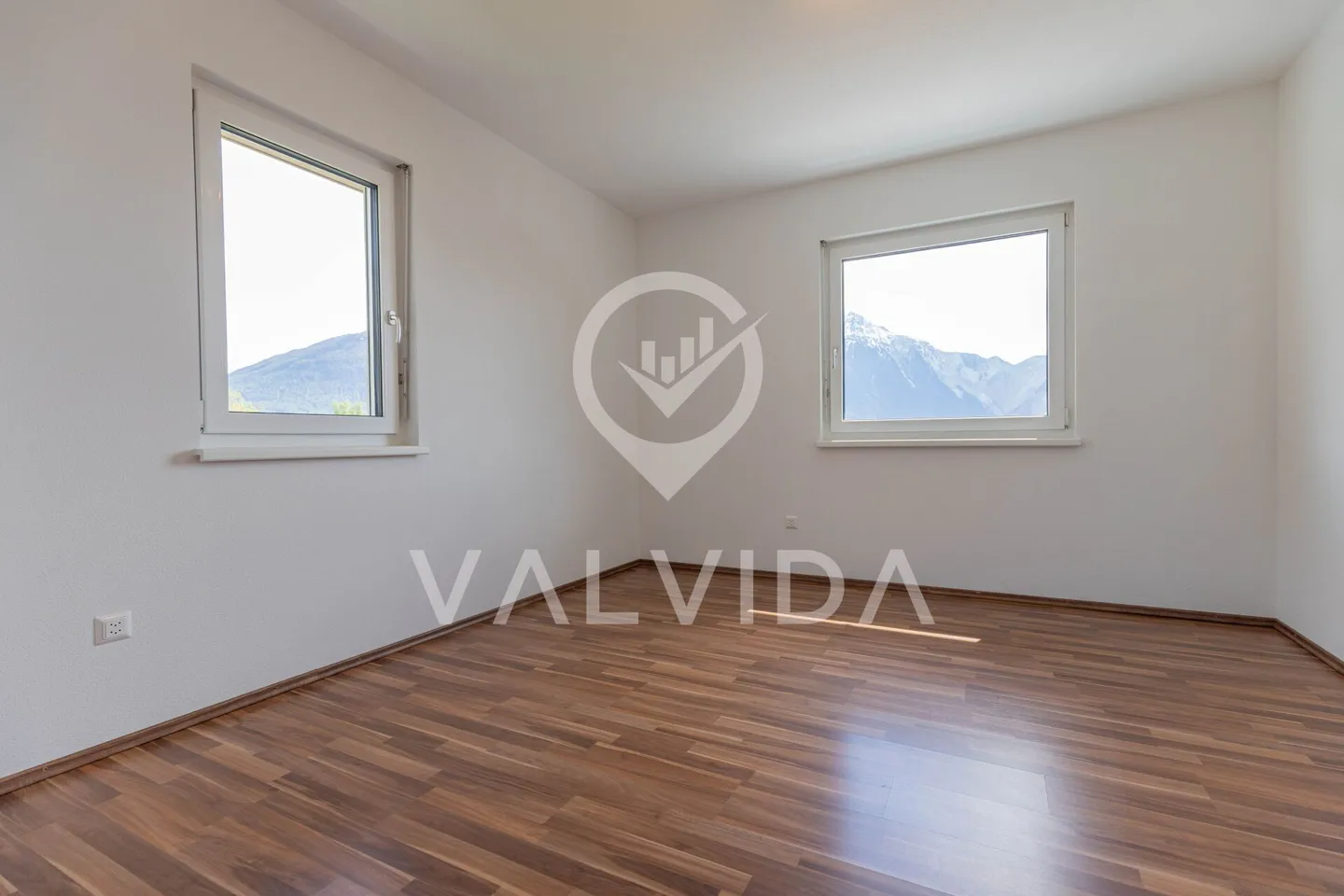 Ampia casa unifamiliare con fascino, vista panoramica e posizione soleggiata a Guttet-Feschel - Foto 18 di 26