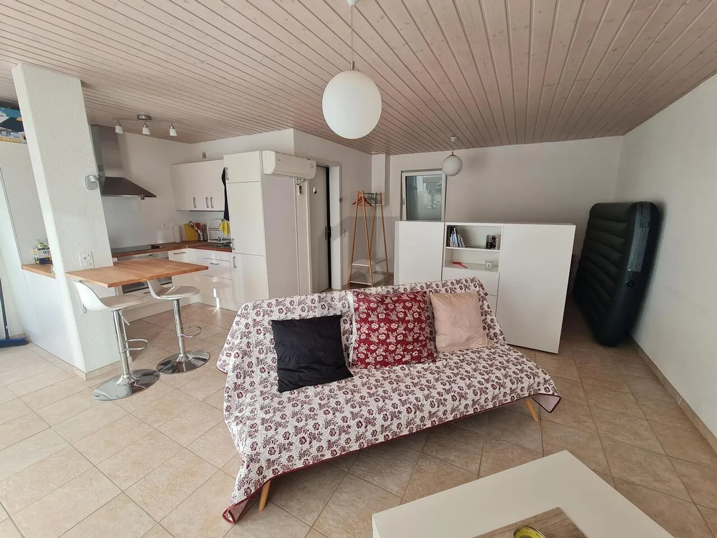 MODERNE HAUS MIT GARTEN UND FABELHAFTEM BLICK - Foto 4 von 6